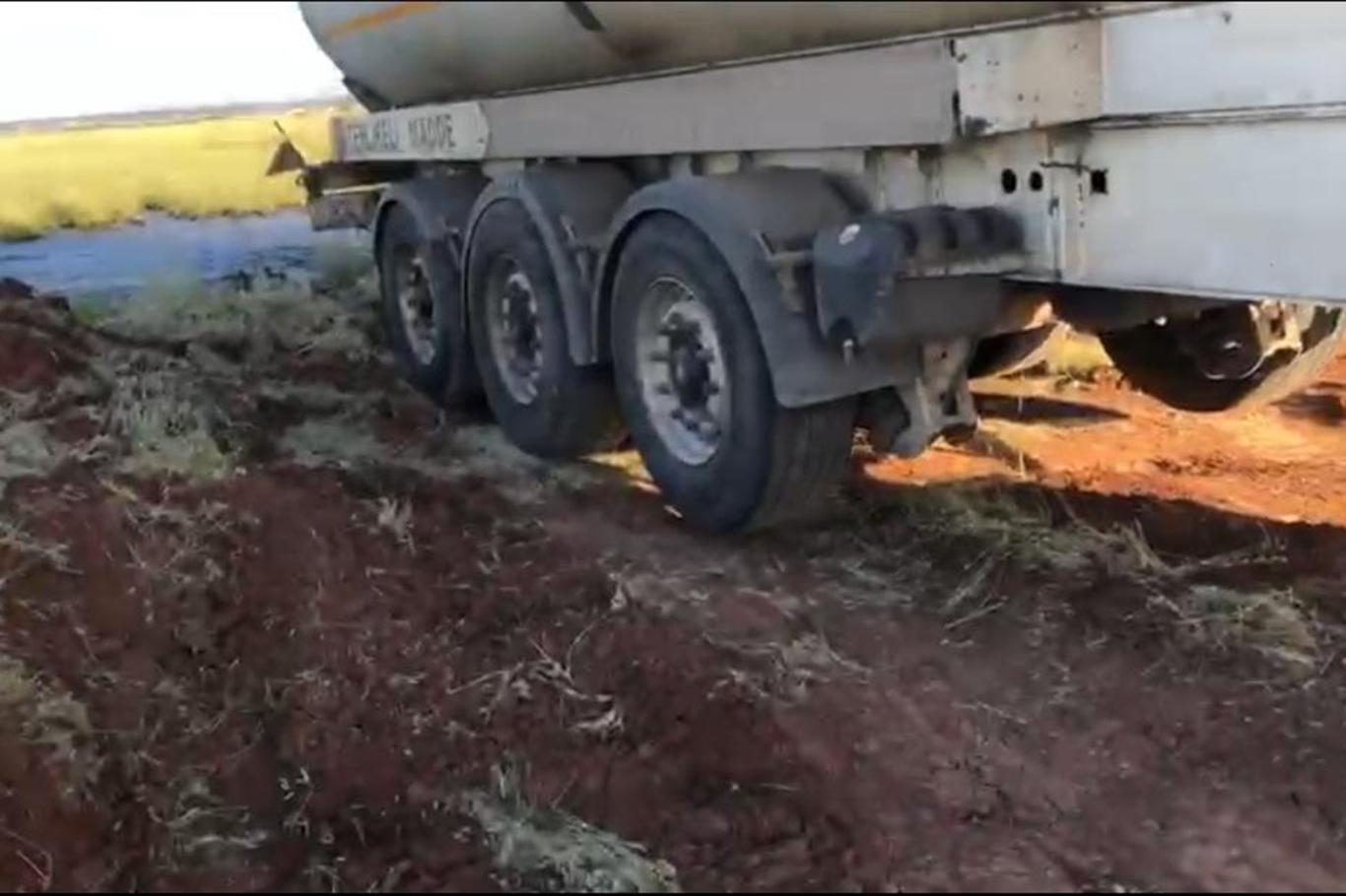Diyarbakır’da, tarım arazisine kimyasal atık dökenler suçüstü yakalandı